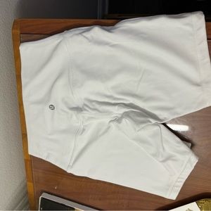 Brand New Size 4 Lululemon Biker Shorts 6in